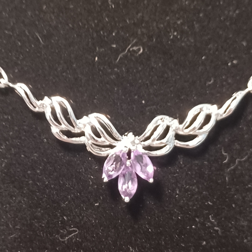 Holsted Jewelers Amethyst Silvertone Swirled Design Necklace - 16"
